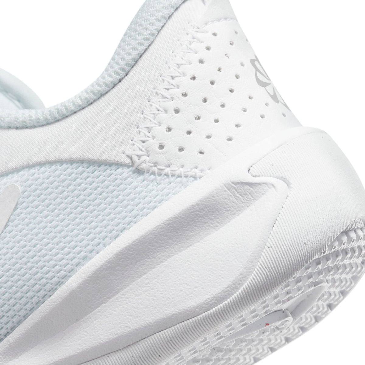 Girls' Nike Kids Omni Multi-Court